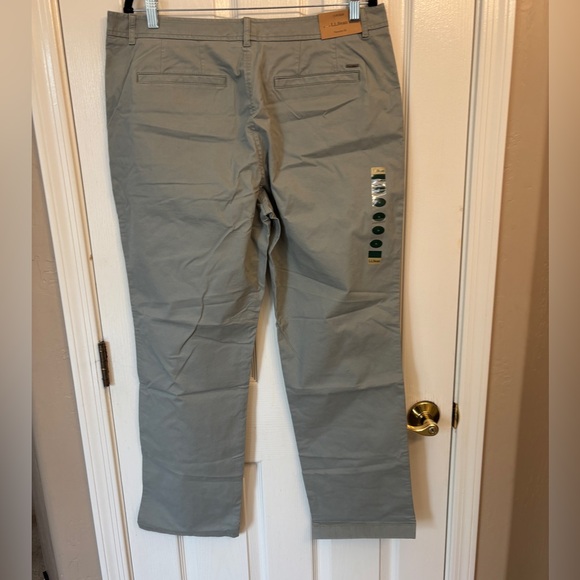 L.L. Bean Sage Green Favorite Fit Pants Women’s Regular Size 16 New #503733 - Picture 2 of 15